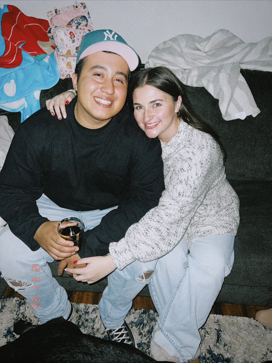 karrahnicolee's tweet photo. 6th new year w you <3 love you forever https://t.co/Y1CfRjf3qD
