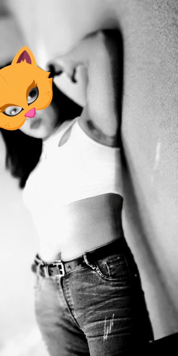 Yolandaxscort's tweet photo. @TERESADINAMICAS Que tal me veo 😘🤫🤫🤫🤫 https://t.co/RzyrIgmPny