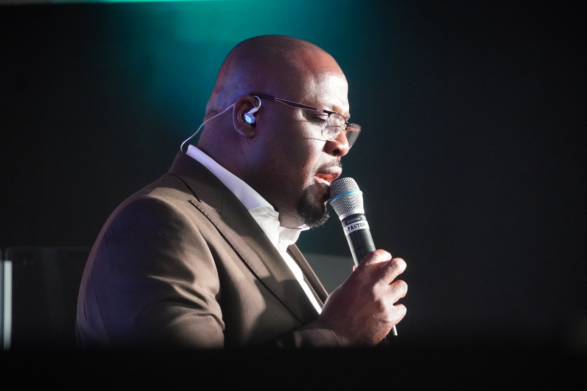 TDG_DE_MIRAMAR's tweet photo. BIENVENUE À NOTRE DERNIÈRE SOIRÉE DE REVEIL!!!! | MARCHEZ DANS LA GLOIRE!! | @TDG_DE_MIRAMAR | 01/01/2023
#Tabernacle #TDGCHURCH #TabernacleDuDieuDeLaGrace #Réveil #MarchezDansLaGloire #WalkInGlory #Preach #Preaching #Message #Yahweh #StandUpForWhatYouBelieveIn #Shareandlike https://t.co/v6TMnqslal
