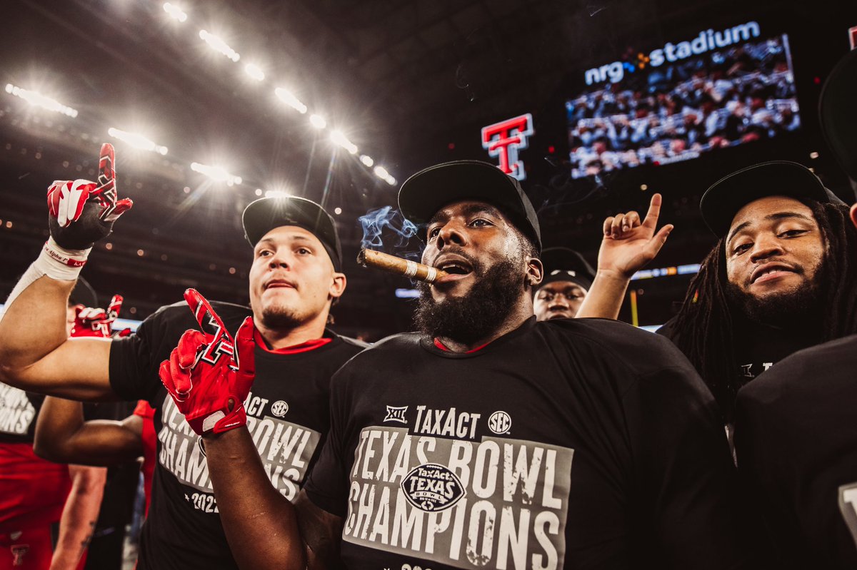 Elise Bressler tweet media