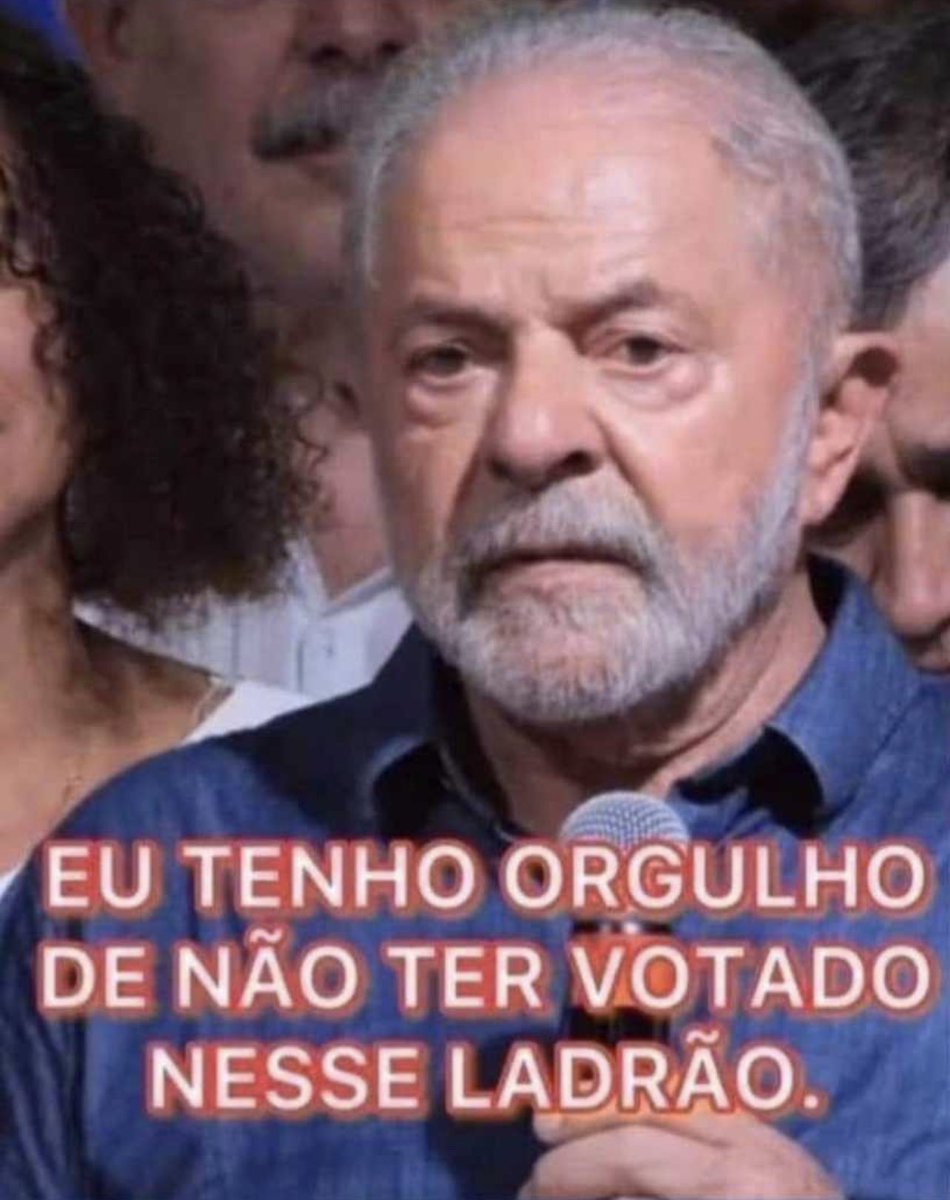 Quem mais não votou no carniça?