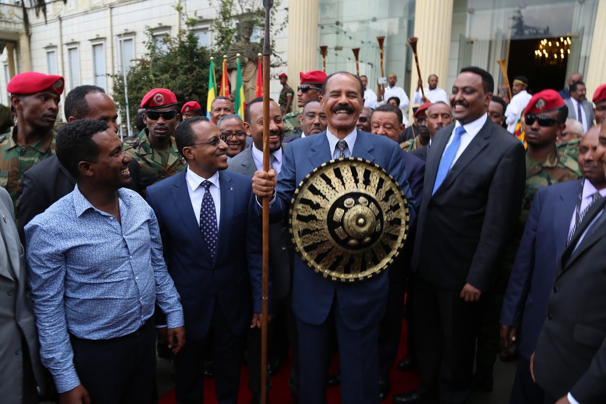 Nibela10's tweet photo. ኤርትራ ለኢትዮጵያ ብዙ መስዋዕትነትን ከፍለዋል ኢሱ💪 https://t.co/H2MQUh2JEG