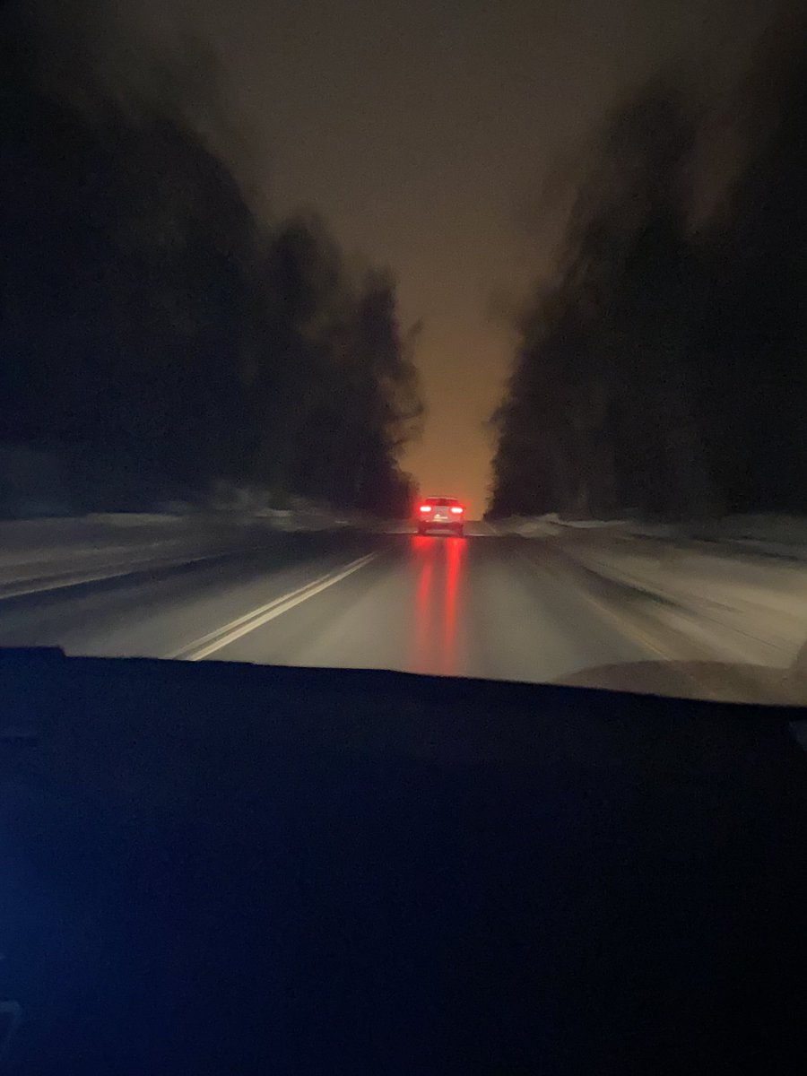 I_Disenchanted's tweet photo. А это какая компьютерная игра? https://t.co/xHs9VTZZc0
