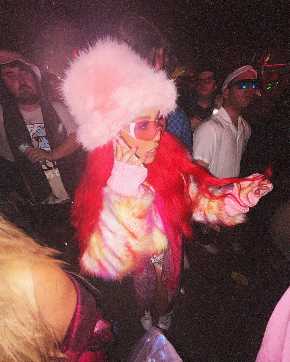 jayJNB's tweet image. Hot girl 💗