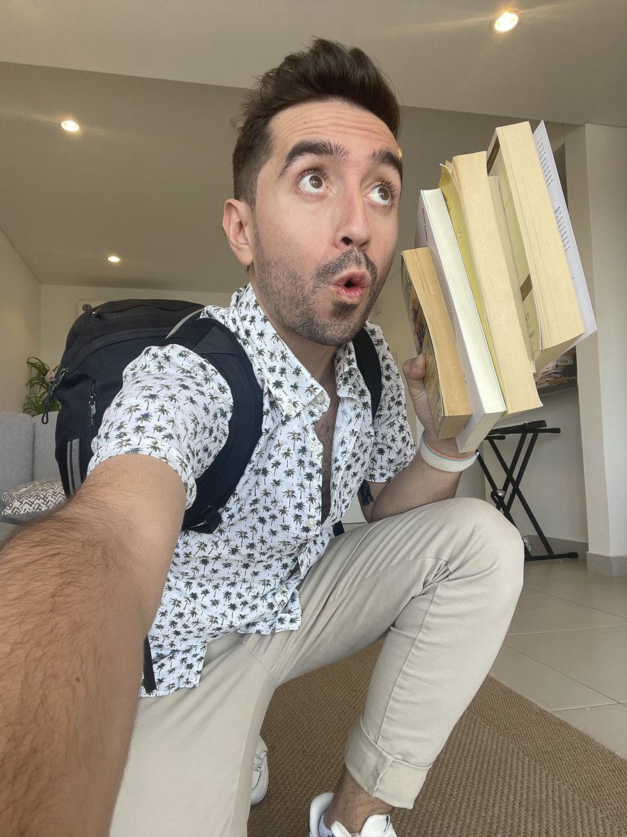 MarceGabriel_Py's tweet photo. Les prometí 5 Libros que me cambiaron la vida y aquí van, hilo … https://t.co/LYXnbb3yqT