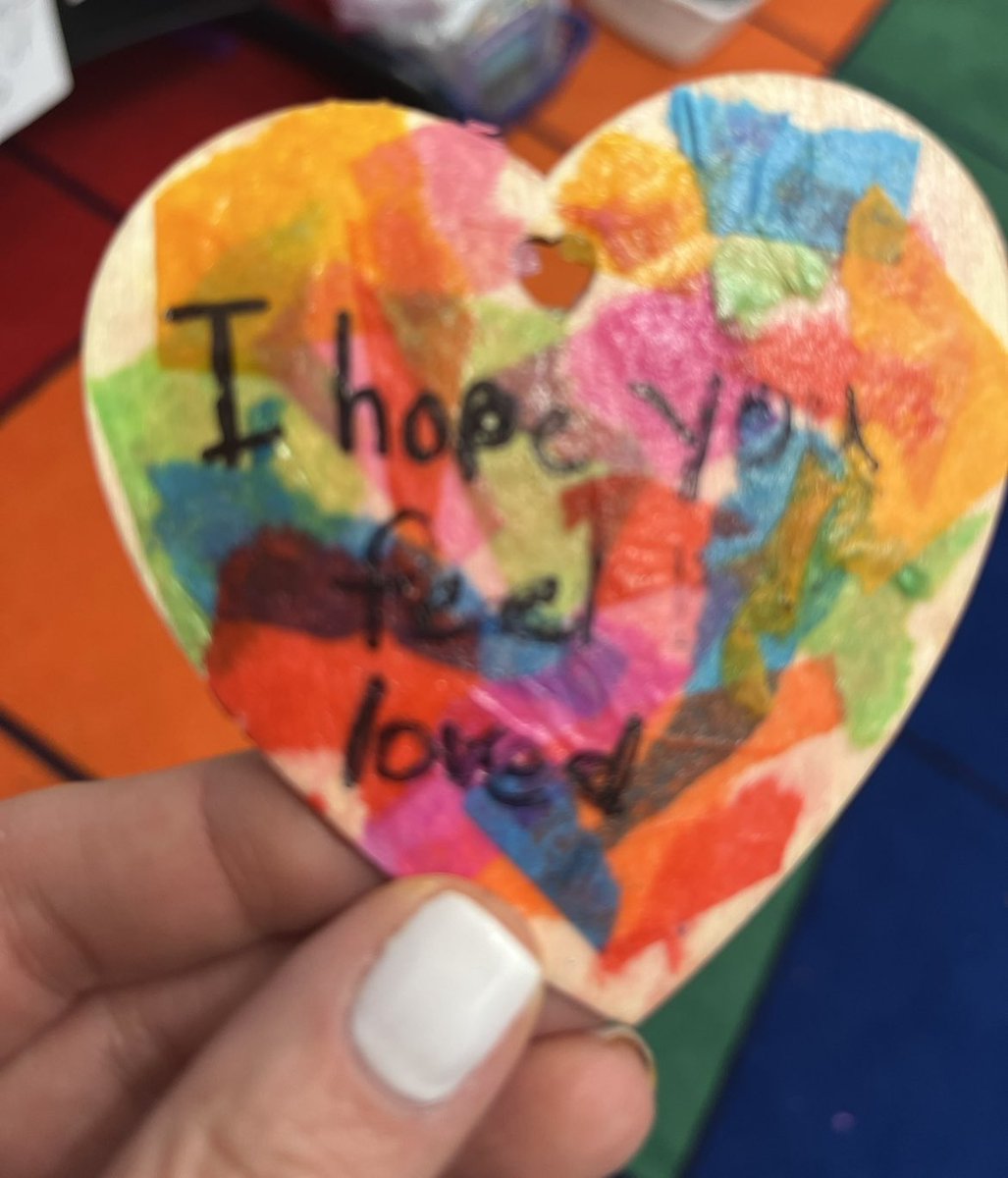 Teri Peragallo tweet media