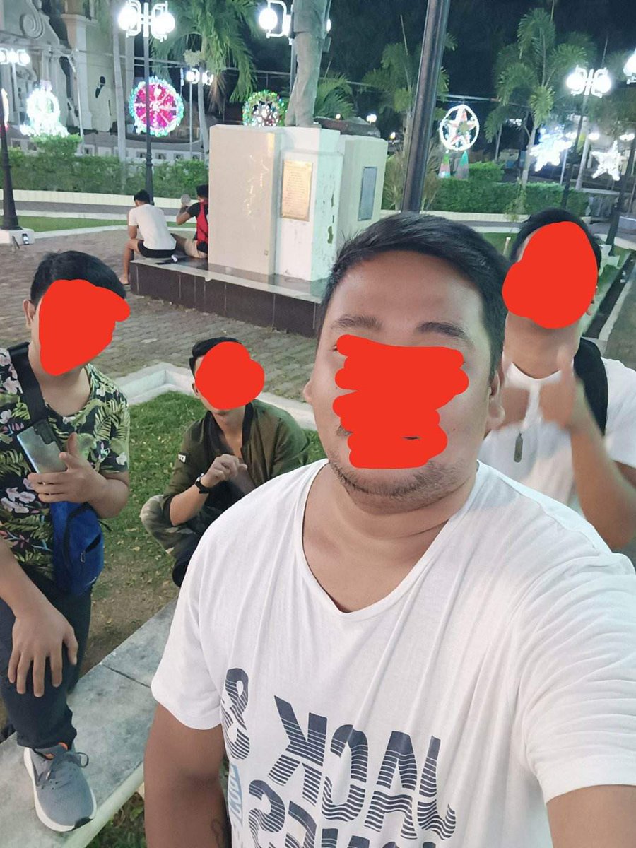 babyLTE2017269's tweet photo. welcoming 2023 with blood sibs 🍻
#teamUD
#LYFbabies
#PLHIVdiaries https://t.co/AGh2r59kwW