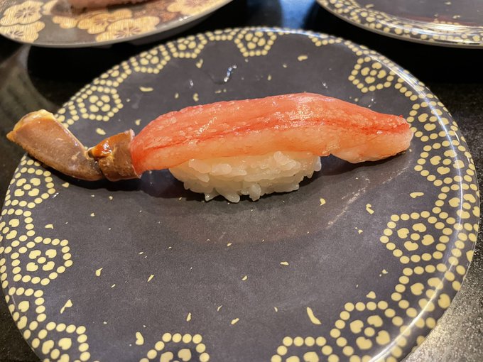 うんめぇ&hellip;！！！ https://t.co/AdFpW2RywG