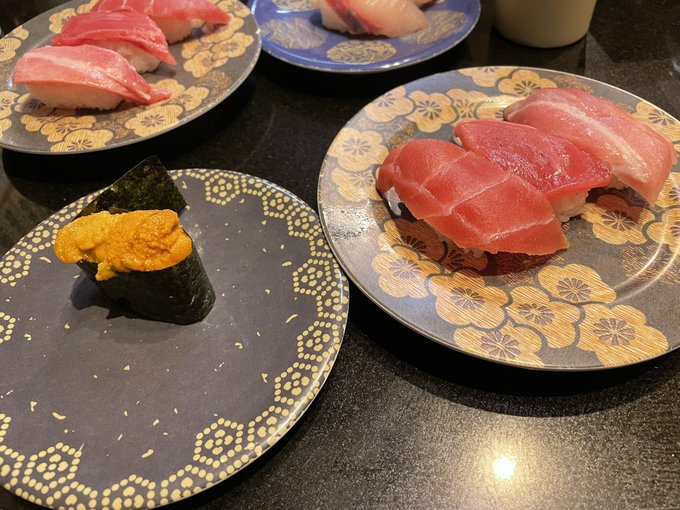 うんめぇ&hellip;！！！ https://t.co/AdFpW2RywG