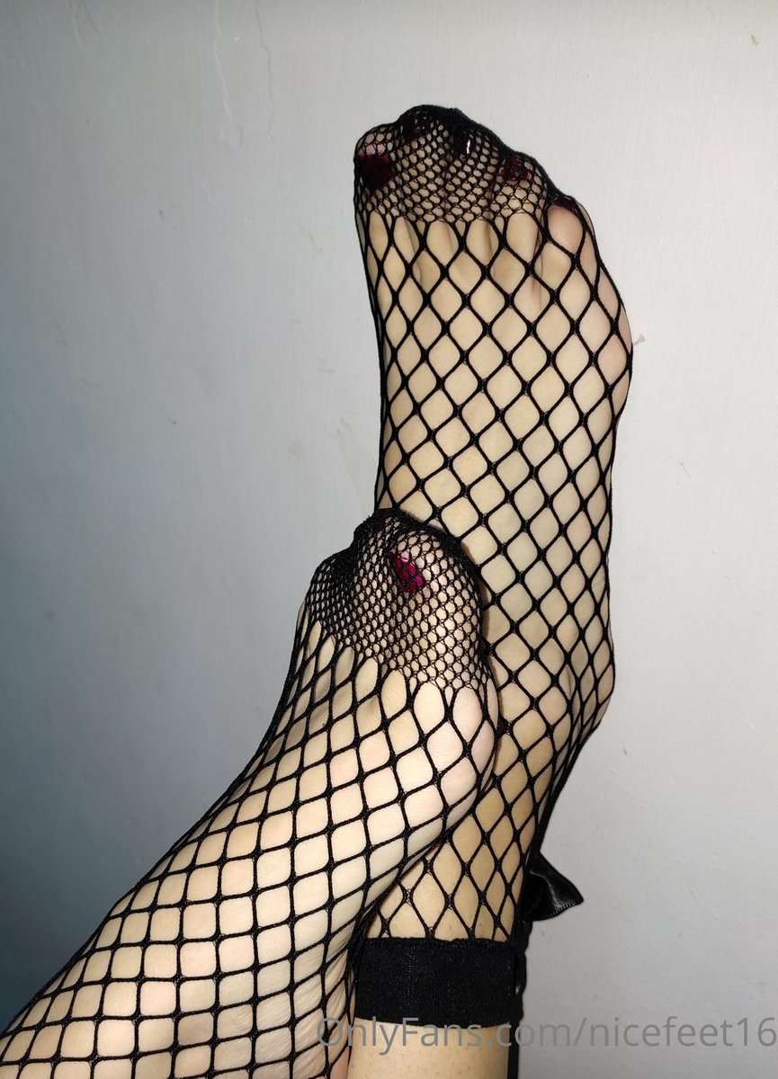 nicefeet166's tweet photo. @puppiwii Sígueme para más contenido bebé en mi OF 100% gratis 😈😍 https://t.co/gWoUiJepqU https://t.co/kAGEpcmx9A