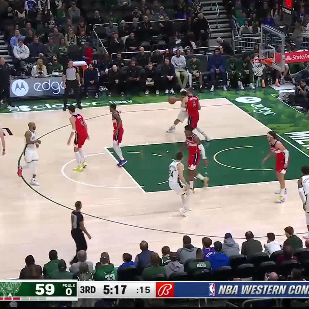 Bally Sports Wisconsin on Twitter "RT Bucks Big Body Brook!!"