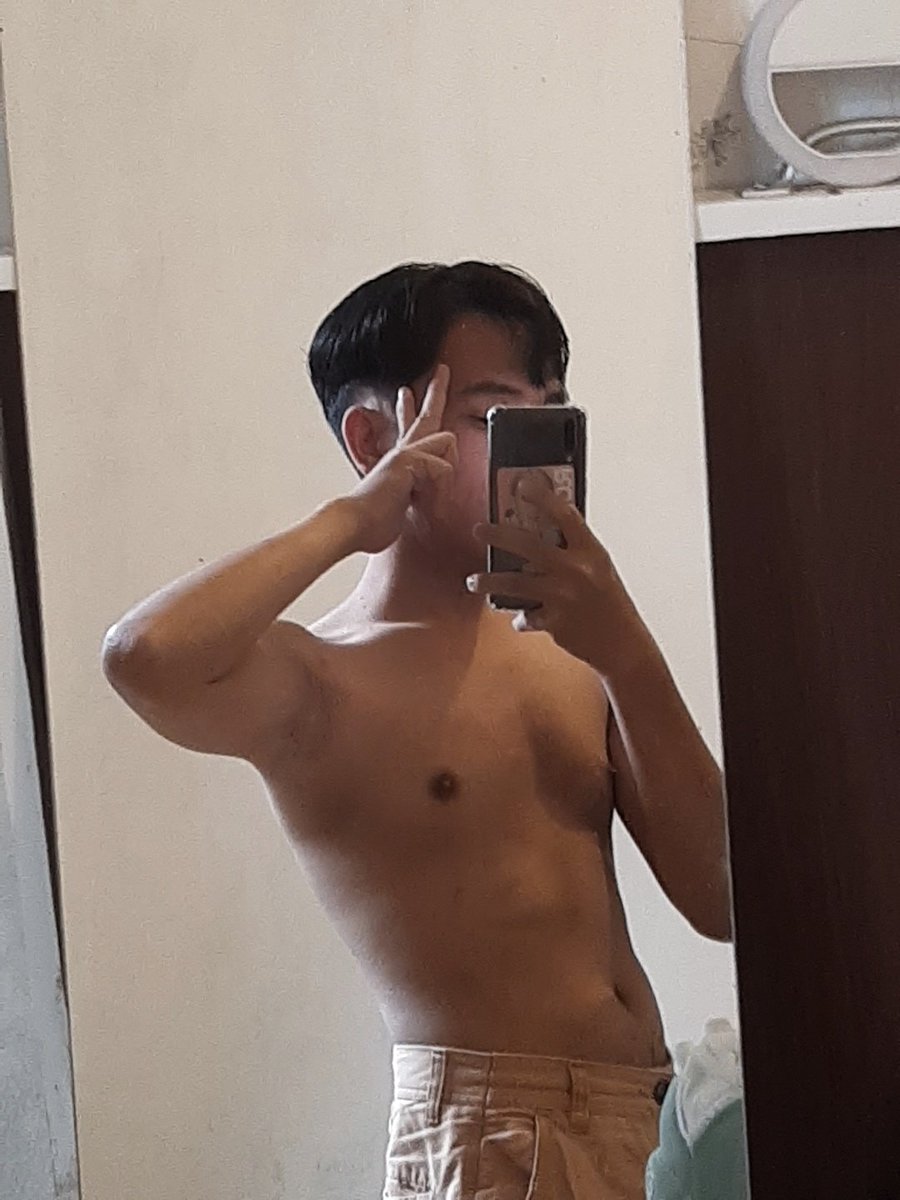 Abiyant_'s tweet photo. 2023 glow body? https://t.co/FXVDoGUkKY