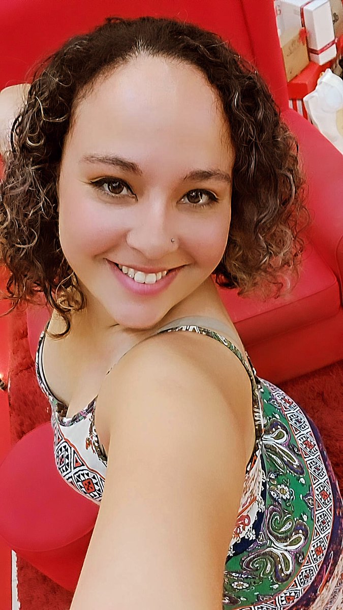 Thatyanamar's tweet photo. Jamás dudes de tu gran valor como mujer, NO PERMITAS que nadie te menosprecie o ponga en duda tus virtudes,
y el que no te sepa apreciar, amar y respetar,
no debe tener ningún lugar en tu vida.
#Powdery #MujerDeValor #MujeresReales https://t.co/Sf0FQ2Nxxq