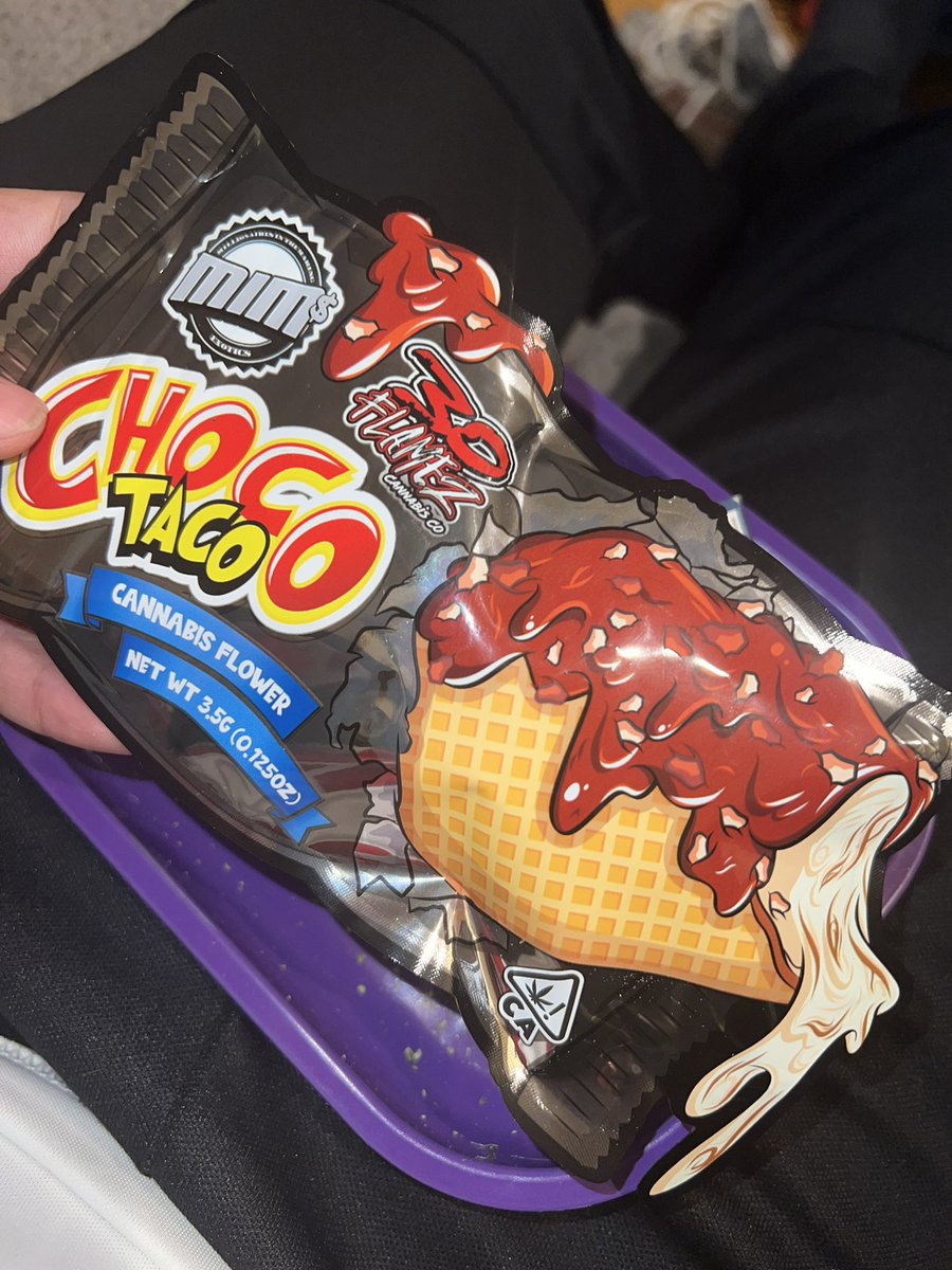 yrnkevn's tweet photo. #ChoCoTaco 🔥🔥 by #MiMExotics https://t.co/hHSHHgL43j