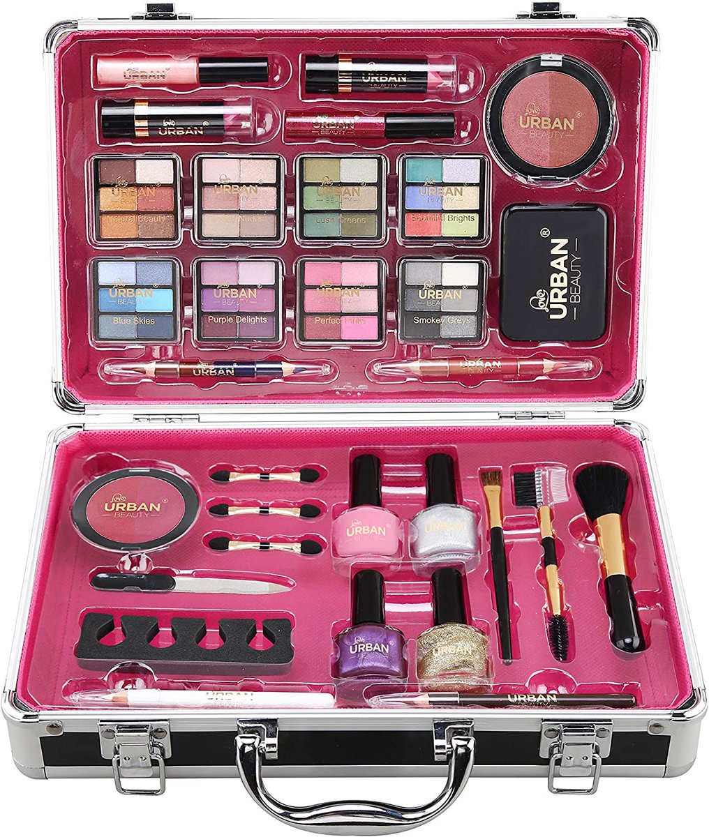 Makeup Deal of the Day - 43% off this fab set from Urban Beauty.
amzn.to/3i7gsAK
#makeup #JanuarySales #MHHSBD