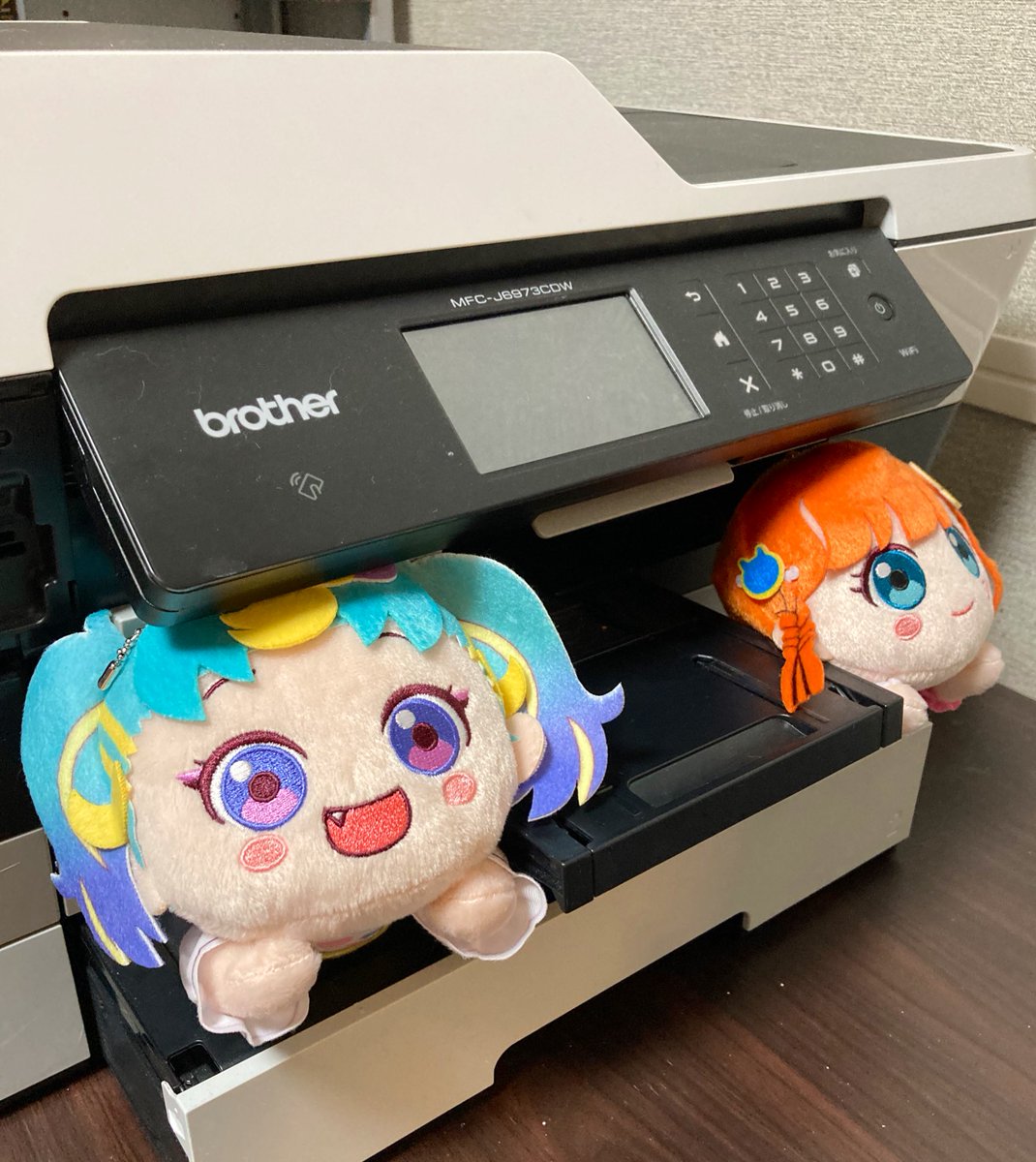 「まつみゃむ内蔵プリンター 」|辻永ひつじのイラスト