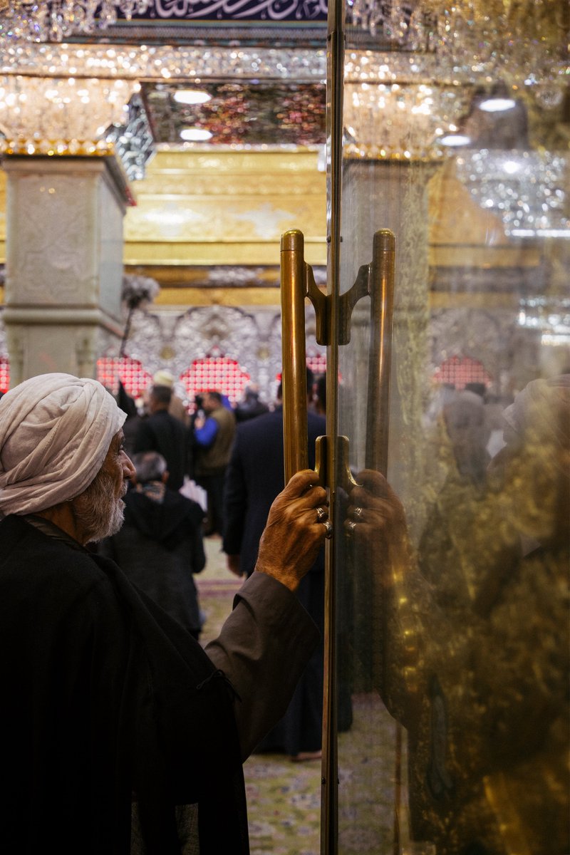 imamhussainorg's tweet photo. حسين خليني على بابك غير بابك ما ادك
#العتبة_الحسينية_المقدسة https://t.co/sypyO9J7WK