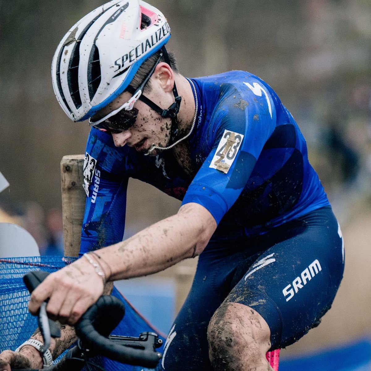 TrinityRacing_'s tweet photo. Another full gas race for @camerooney_ with another top 10 - 8th at GP Sven Nys in Baal yesterday 👏👏
#TRINITY #iamspecialized #sram #challenge #funisfast #wahooligan
📷 @billy_lebelge https://t.co/cBxfEqSJVo