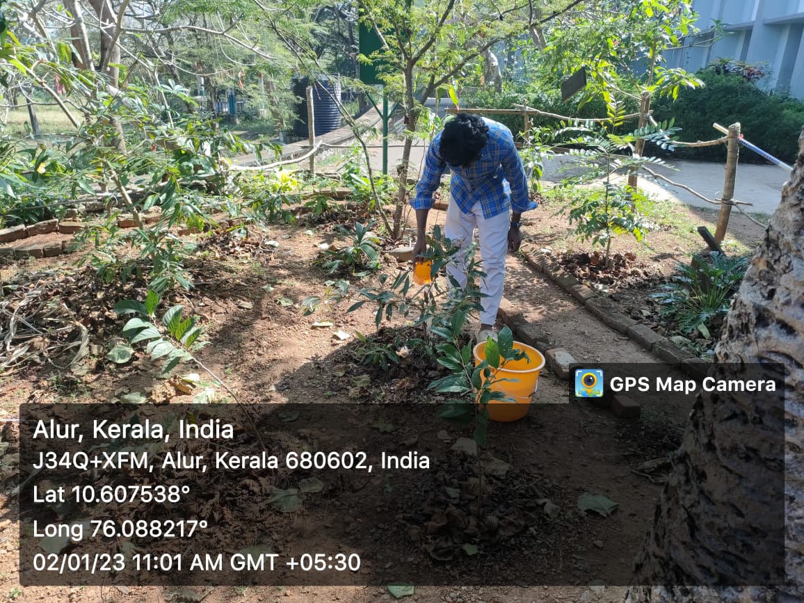 nssskcgvr's tweet photo. Today Gardening at #nssgarden  @NSSRDChandigarh @rdnss_kolkata @NSSRDPATNA @nssgujarat @nss_rdguwahati @NSSRDLucknow @MaharashtraNSS @NssrdD @nssrdhyderbad @KarnatakaNss @NssRajasthan @nsstvm @NSSChennai @nssrdbangalore @YASMinistry @_NSSIndia @pankajsinghips @HimachalNss https://t.co/hz3gI1GelL