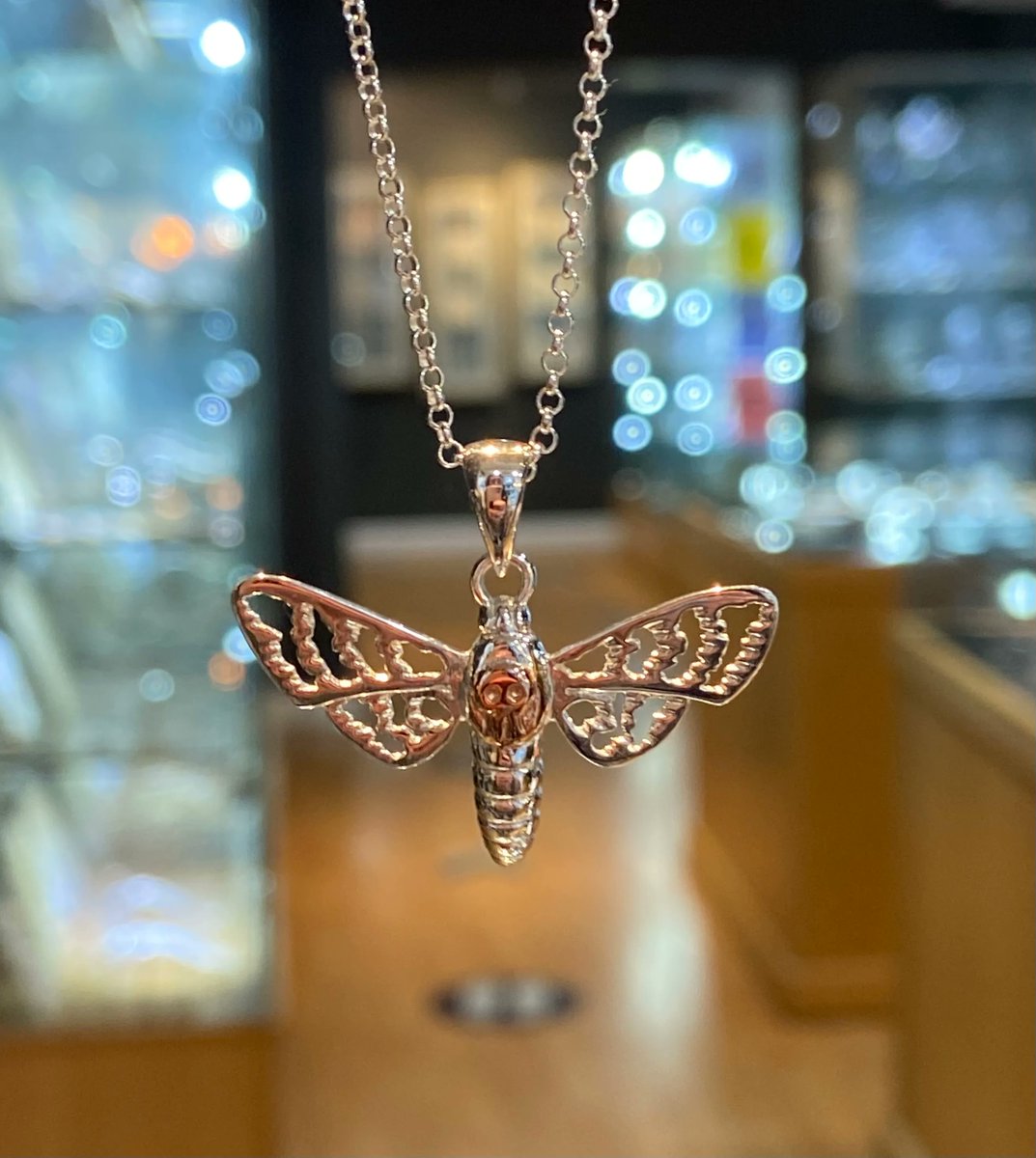 Nova_Silver's tweet photo. This gorgeous moth pendant is crafted in sterling silver, featuring rose gold on the middle of the body.
Shop both in store and online!
.
.
.
#moth #mothpendant #novasilver #silver #mothjewellery #silverjewellery #sterlingsilver #silvermoth #jewellery #norwich #independentstore https://t.co/y70z7QuoIM