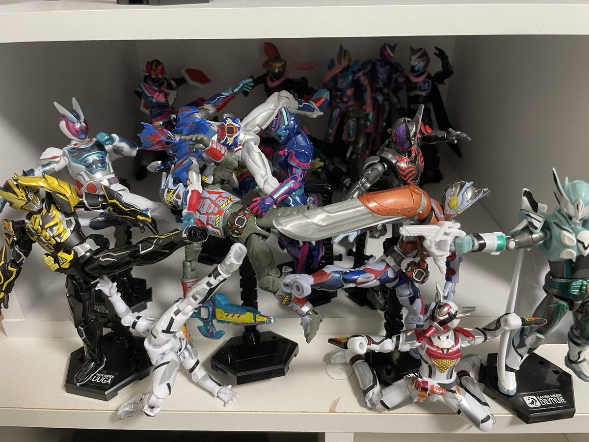 qz_img's tweet photo. ボコボコにされるスパイダートルーパー https://t.co/tcR8uiKUFc