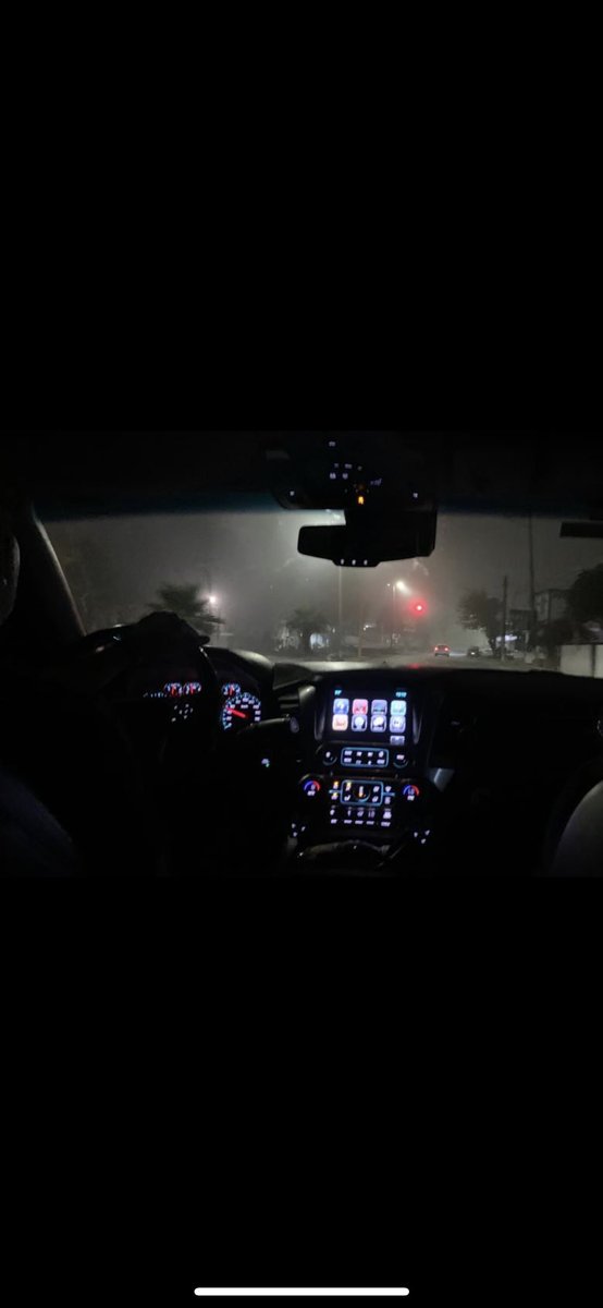 Nos toco balacera en poza rica, 8 muertos y un descuartizado 😥 estamos ya en nuestro hotel a salvo nos detuvieron ya que la camioneta se veía peligrosa pero todo bien.