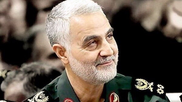 فقط در برابر خدا زانو زد
ایستادگی و مقاومت برایش یک اصل بود، 
و قدرت وسیله ای برای رسیدن به حق

#فرمانده
#جانفدا
