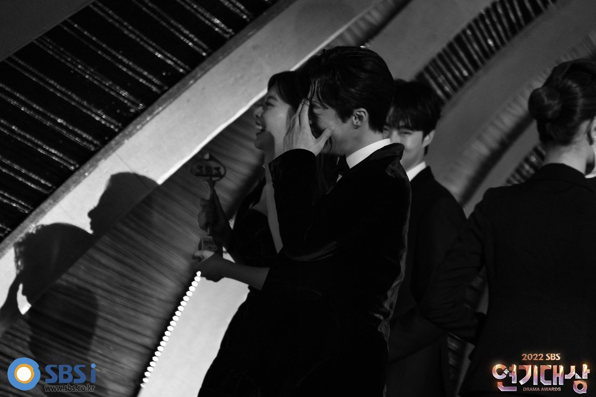 inhyuk_present's tweet photo. https://t.co/lkTqzswUj7