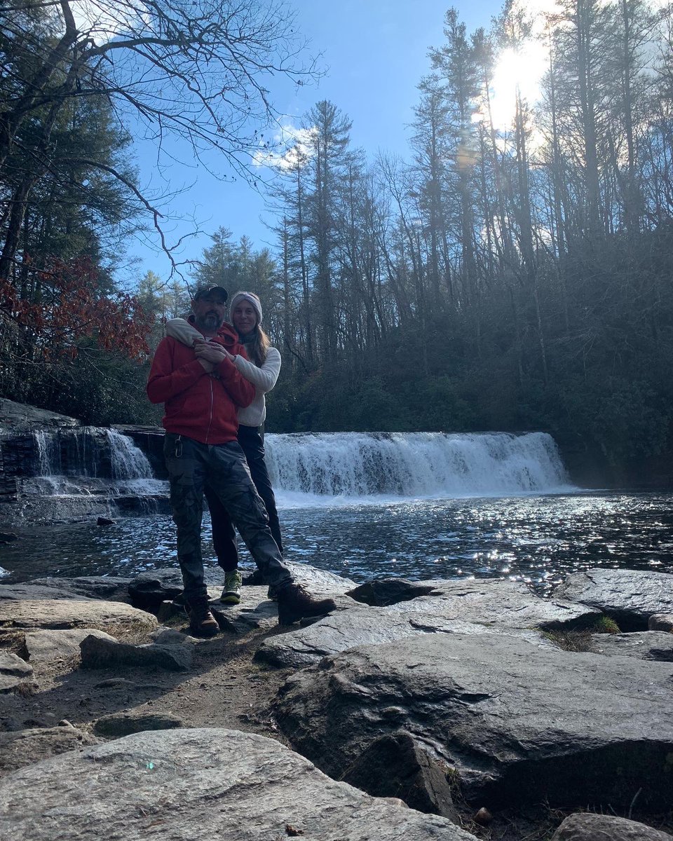 EriSchliemann's tweet image. A beautiful way to start a New Cycle. Loved this challenge! Hooke Falls, DuPont State Forest
#ncstateparks #FirstDayHike #ncoutdoors #hiking @VisitNC @ParticipateLrng