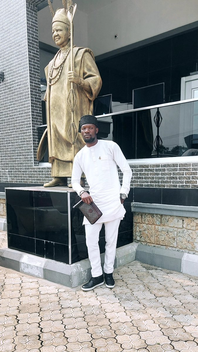 OseniPrinceM's tweet photo. +1 #GratefulHeart #BabyBoyForLife #HappyBirthdayToMe 🎉🥳👑 https://t.co/Bjxie6cras