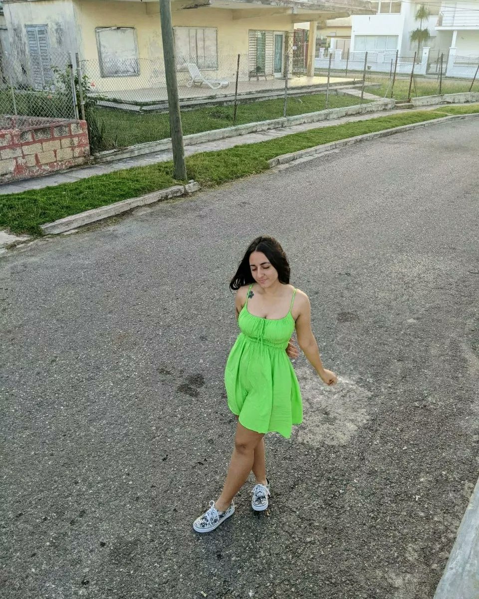 chicharrita2003's tweet photo. 1/365 https://t.co/RNWewO3H61
