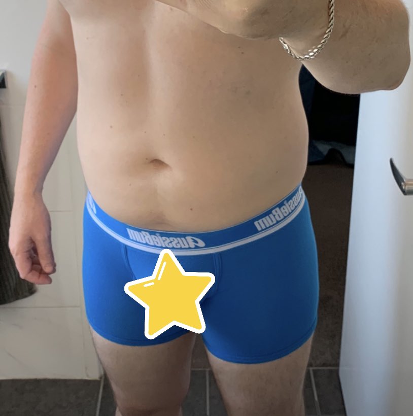 arakanly's tweet photo. Snug fit 👍🏼 https://t.co/jEefr3OFig