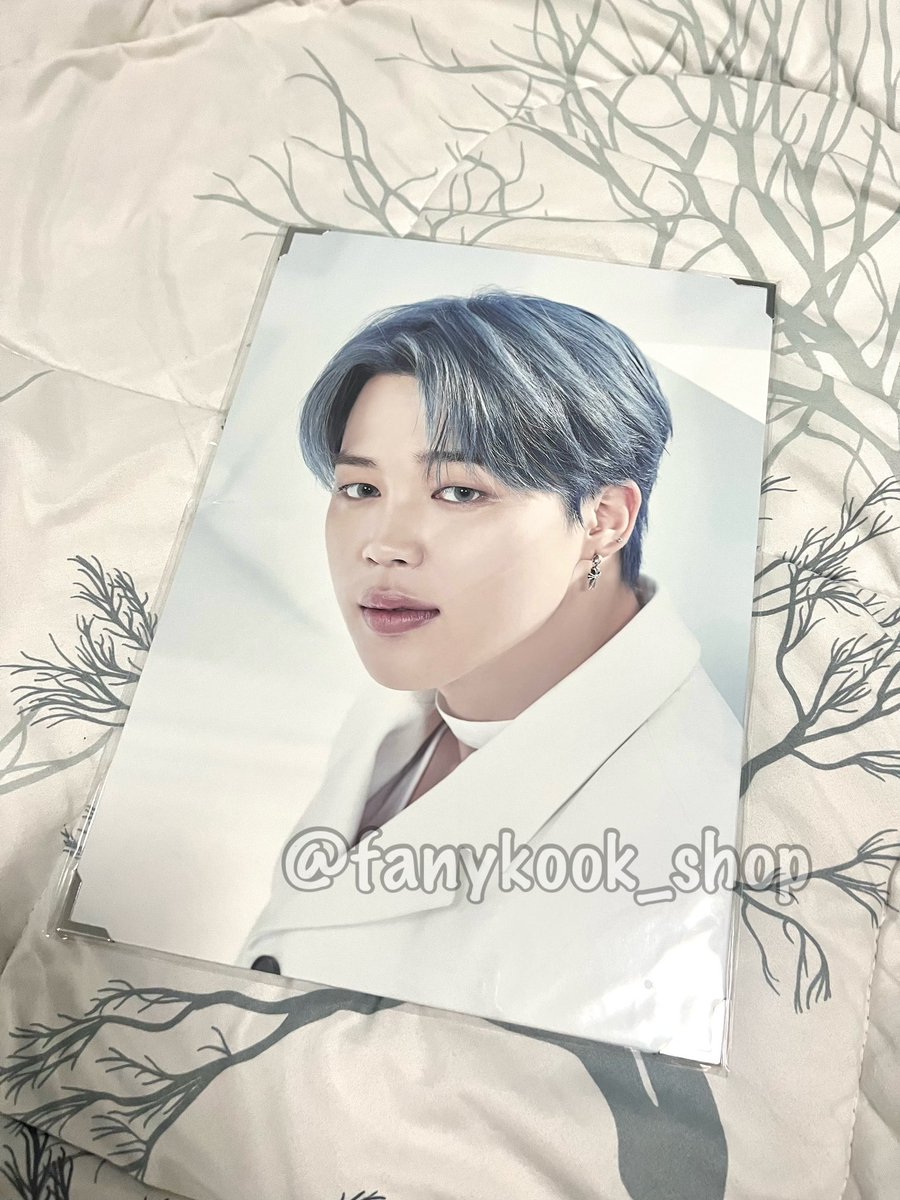 FanyKook_Shop's tweet photo. @kookv06134 350.- พร้อมส่ง/ส่งฟรี ไม่มีตำหนิ ขอดูรูปกับคลิปเพิ่มเติม DM ได้เลยนะคะ ☺️ https://t.co/l2fxL9s9Br