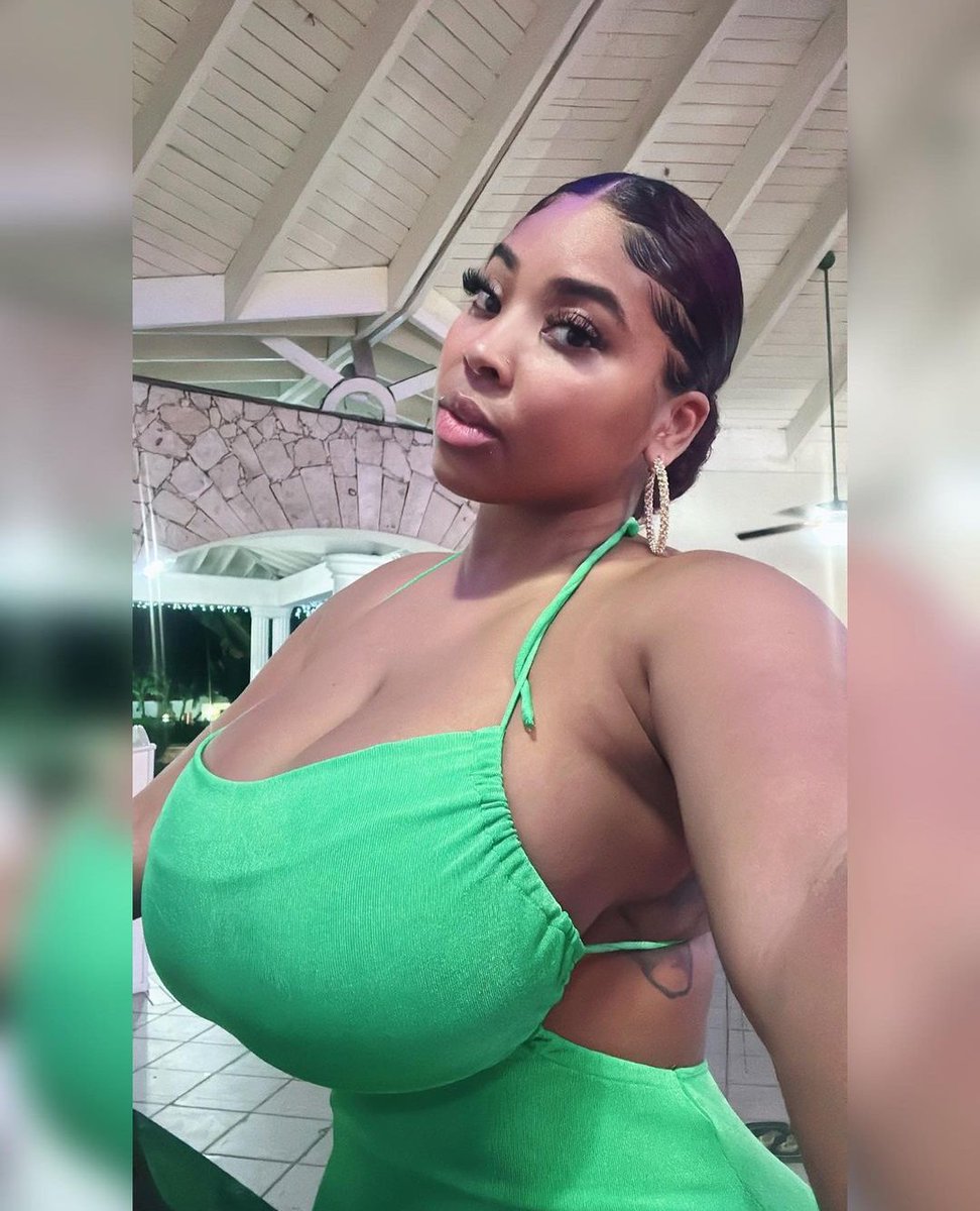 NickiJones623's tweet photo. Momma The Milf https://t.co/qJO2IsRyYJ
