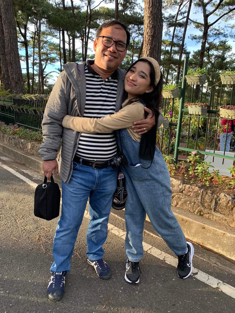 reneliam's tweet photo. Daddy's Girl,my lovely. https://t.co/nSgN5qZcD0