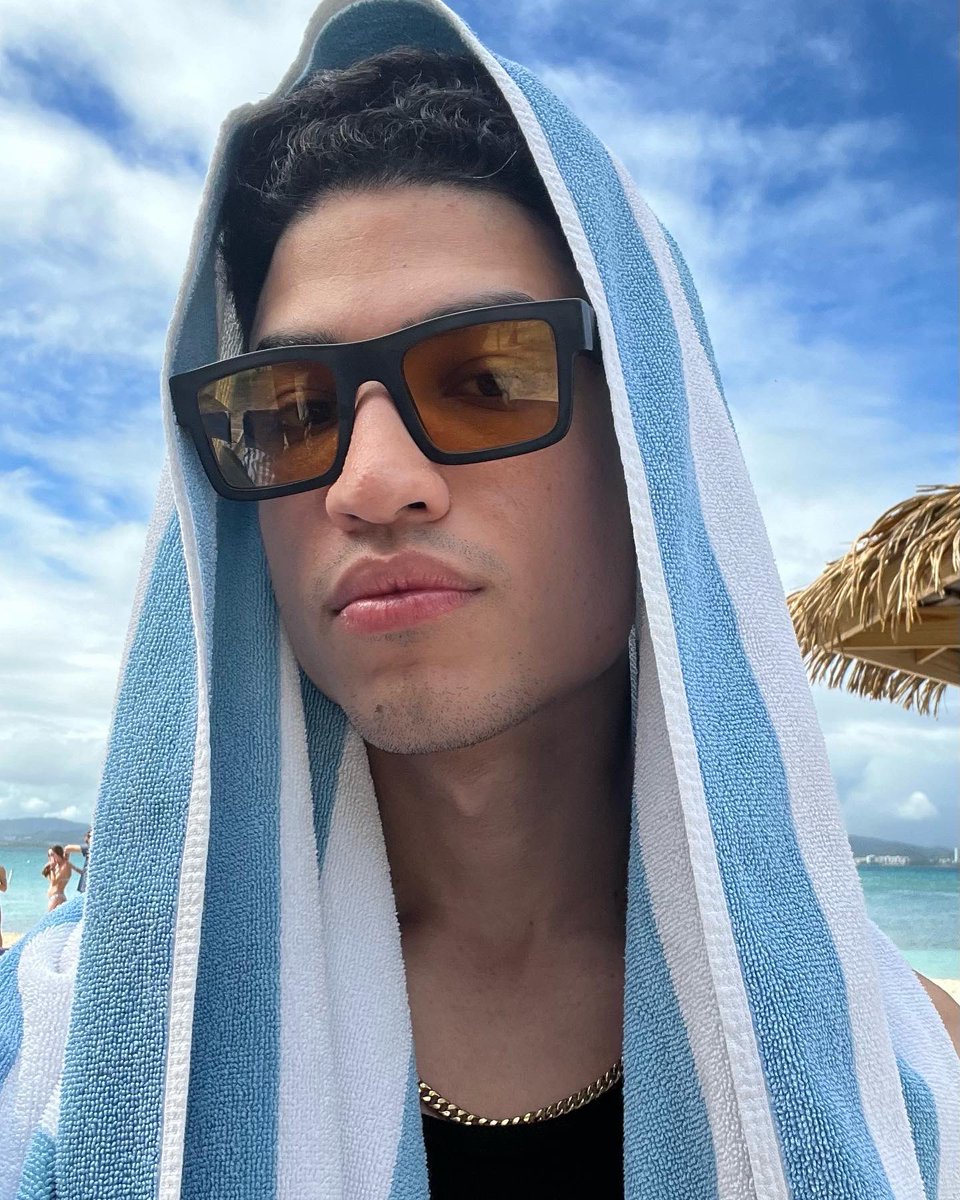 Motion in the ocean🌊. 2023