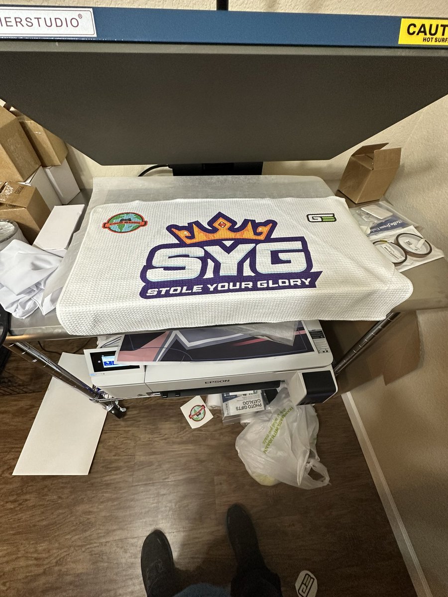 OnTimeApparel tweet media