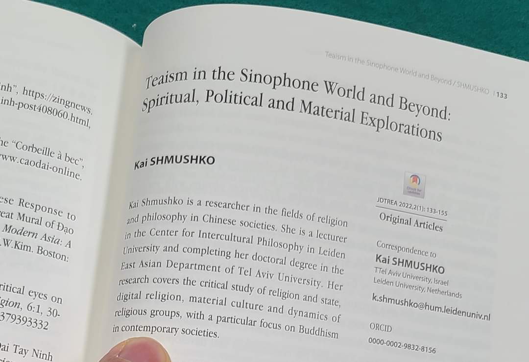 Just before the year ended, my latest article, 2022, was just online (and print) for JDREA journal. 

It is about Tea!, Materialism, and spiritual traditions

The same volume also features articles by Livia Kohn and other brilliant scholars. 

jdre.org/archive/view_a…
