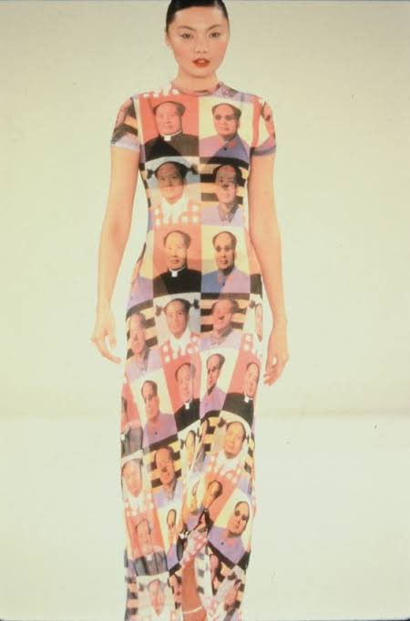 maigosia's tweet photo. vivienne tam s/s 1995, also known as the ‘mao collection’

the collection was a collaboration between tam and chinese artist zhang hongtu, while the checkerboard pattern was intended to reflect “mao’s changeable character” https://t.co/uooPK5sH6A