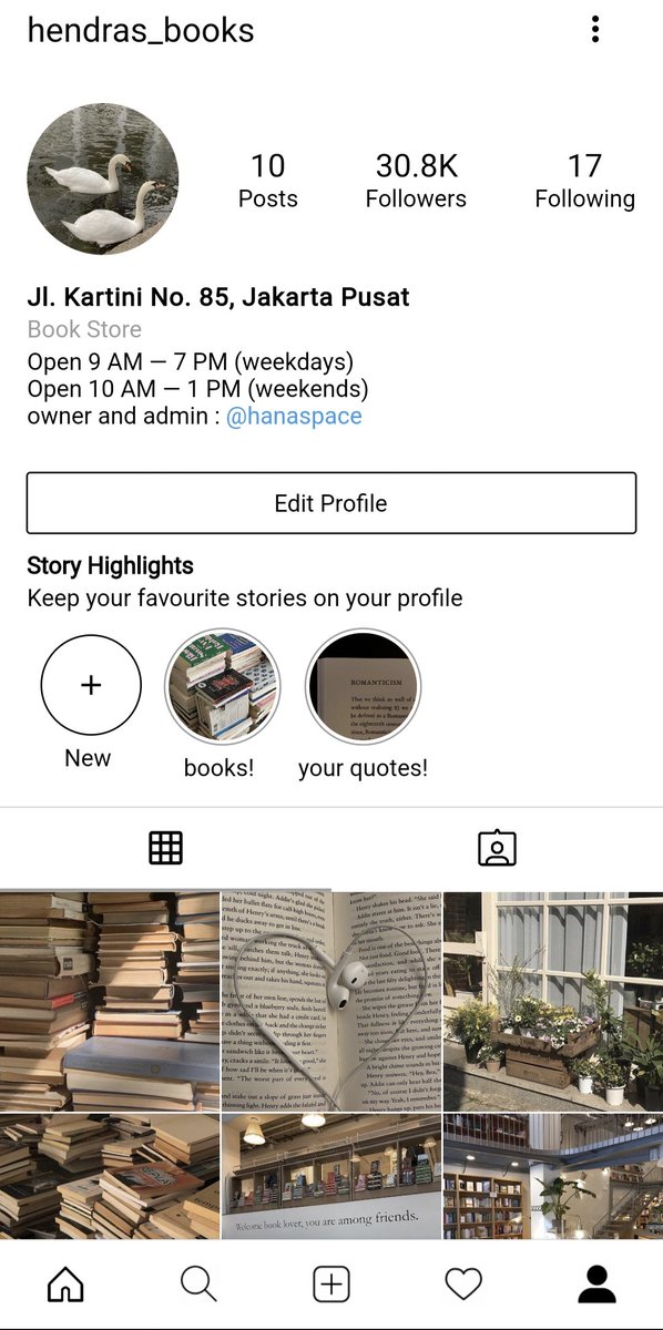 eighttimelvrs's tweet image. "i met you in a bookstore"
— a park jisung few tweet au
©eighttimelovers ; 2023