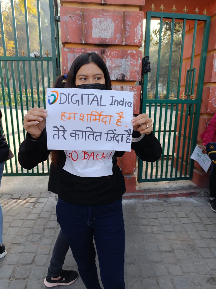 yogisati14's tweet photo. #VanDarogaExam 
#vandaroga2019 https://t.co/6bRQshXUj1