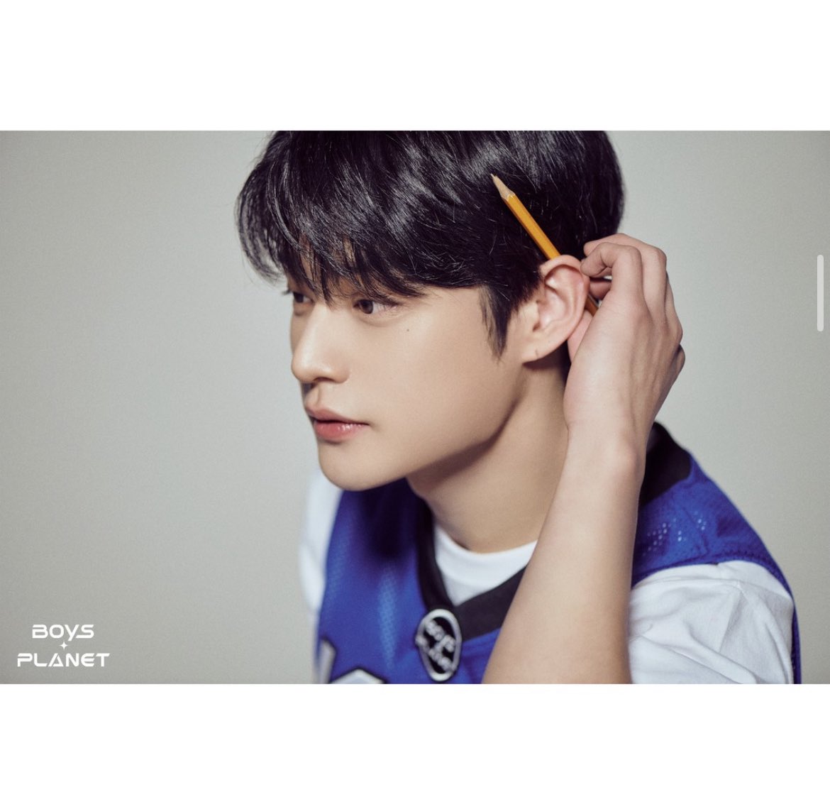 bp999l's tweet photo. TE AMO JIWOONG https://t.co/n5mkvqRucl