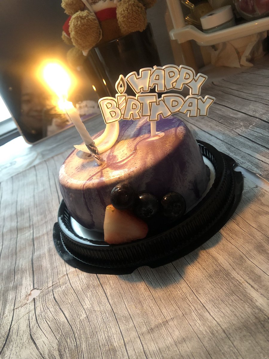 LeeUmaliBayer's tweet photo. Happy Birthday Self 🥰🫰🏼 https://t.co/httGu6Cpog