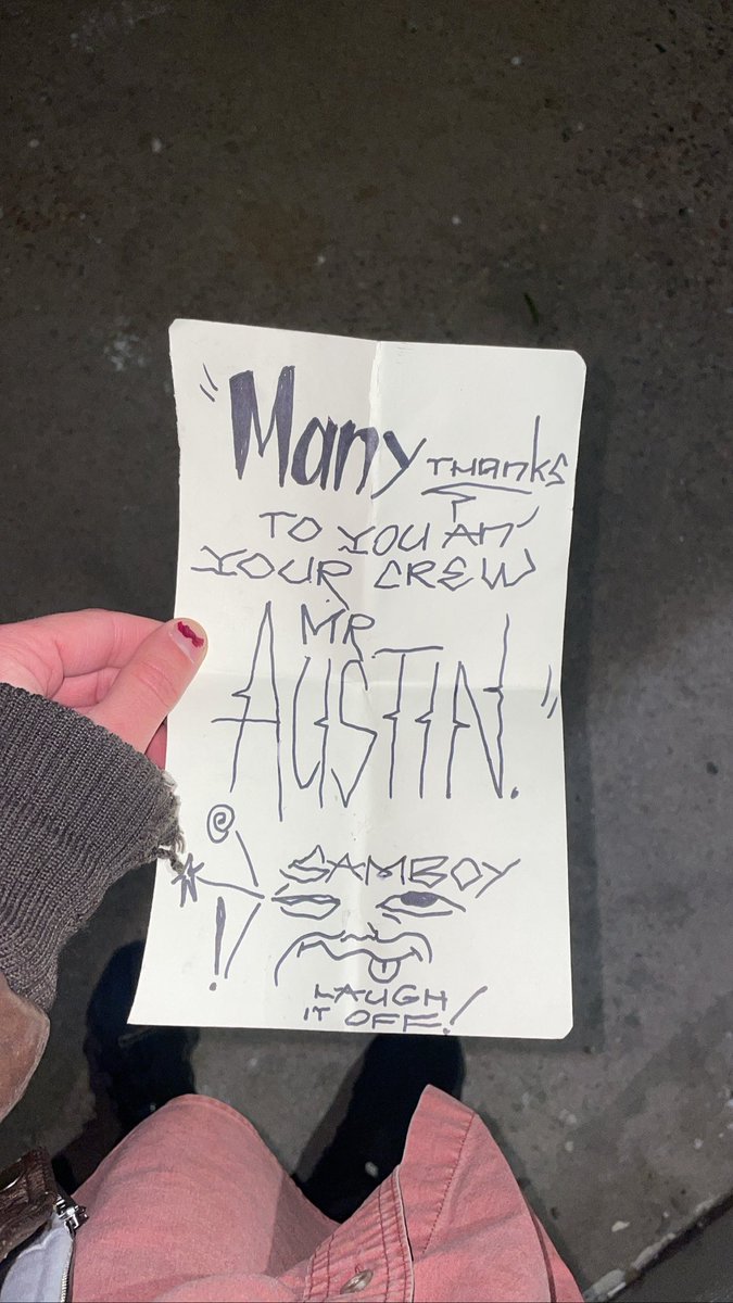 Love our street family so much ❤️ 

Thank you to everyone who made tonight’s AZ Hugs weekly Sunday event so wonderful. 

It’s all about the love!