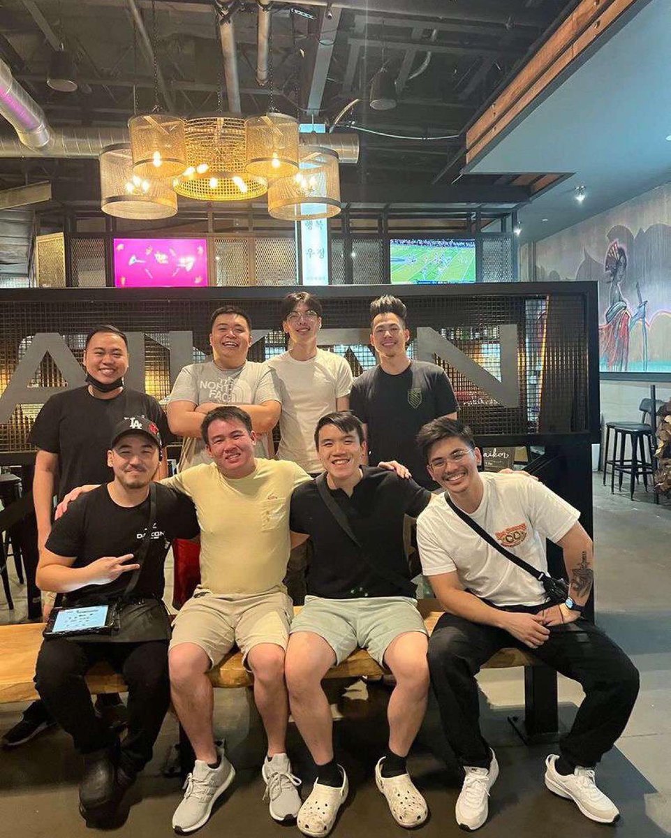 BigPoppak tweet media