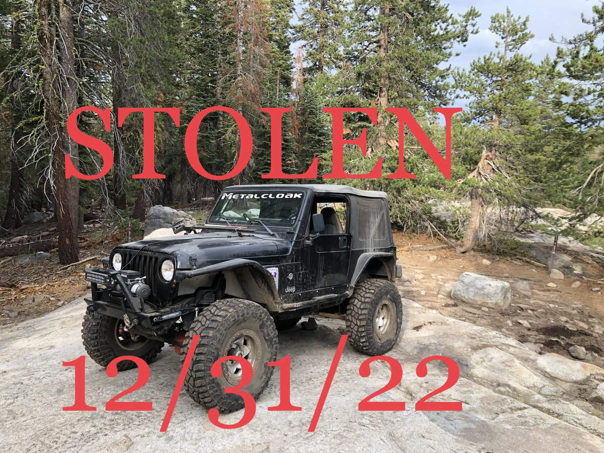 bswpodcast's tweet photo. My #Jeep was stolen in #westoakland yesterday lot of upgrades and very recognizable if anyone sees it please hit me up https://t.co/wxBmIfPagM