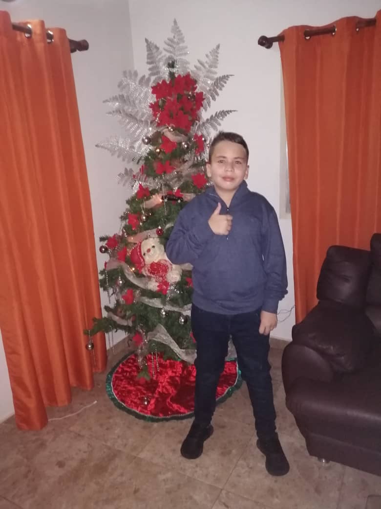 jeff110182's tweet photo. Mis bujías los adoro hijos.. https://t.co/N3GxwvHBxS