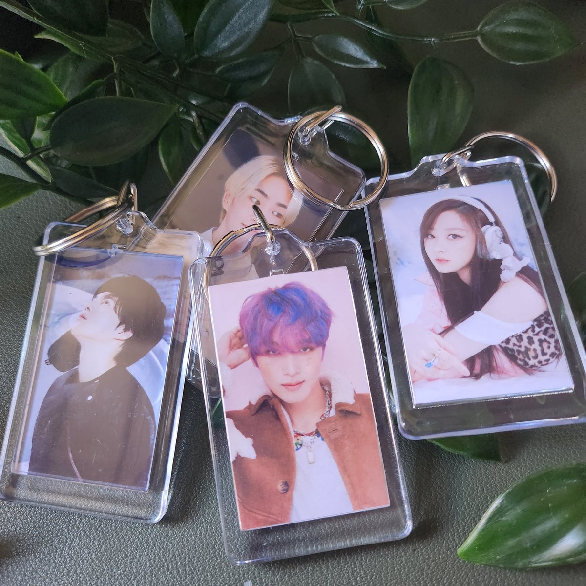 12ChillStudios's tweet photo. [[#OneTwoPrints]]

New product alert!!!

SMTown keychains ♡♡ Link will be down below~ 

You can also custom just send us a DM! https://t.co/LagaPWvoiS
