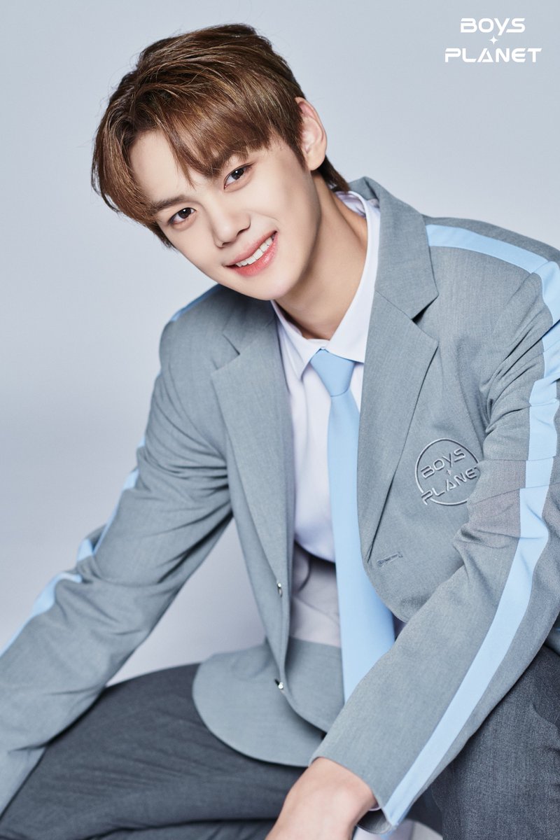 _mnetplanet's tweet photo. #김규빈 #KIMGYUVIN I K그룹

째깍째깍⏰ 당신의 소년을 더 알아 볼 시간!

✨빛나는 소년✨들의 1분 자기소개 보러가기
▶ https://t.co/22vGPgdOZT 

소년들의 더 많은 정보를 알고 싶다면? ▶프로필 링크를 확인하세요!

<#BOYSPLANET>
2023. 02. 02 (Thu) 8PM (KST) 첫방송

#보이즈플래닛 #Mnet https://t.co/nEsG8UtYSq