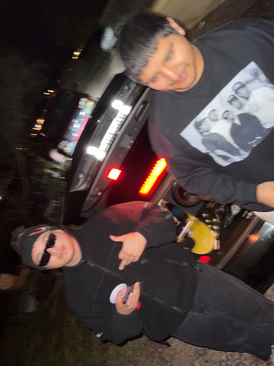 thereal1kjohnny's tweet photo. 2023 we coming ☝️ https://t.co/b9uB6uzVFt